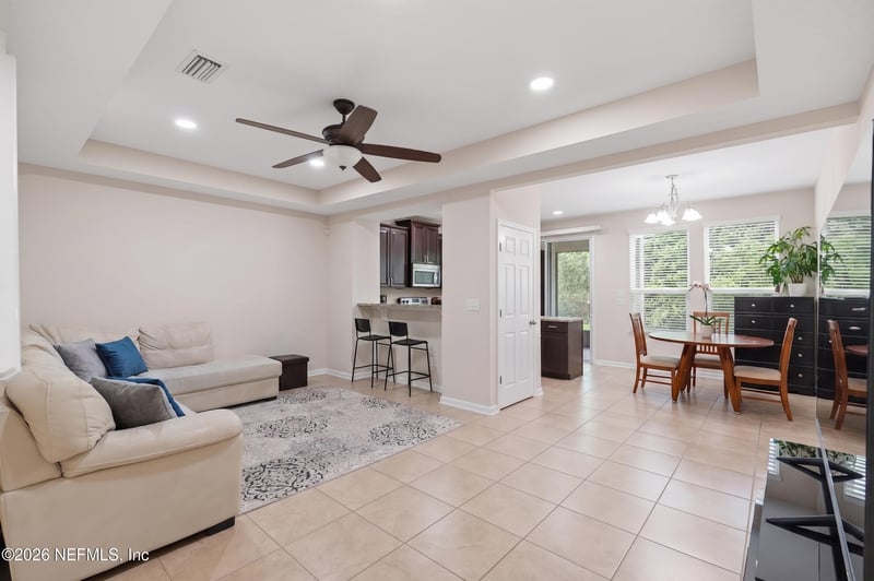 151 Richmond Dr, St Johns, FL 32259