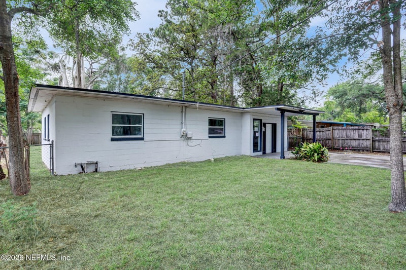 1830 Brookview Dr, Jacksonville, FL 32246