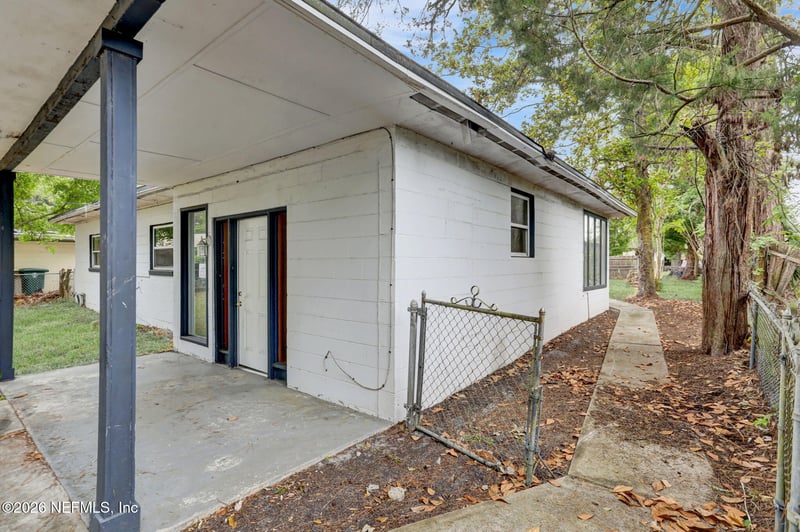 1830 Brookview Dr, Jacksonville, FL 32246