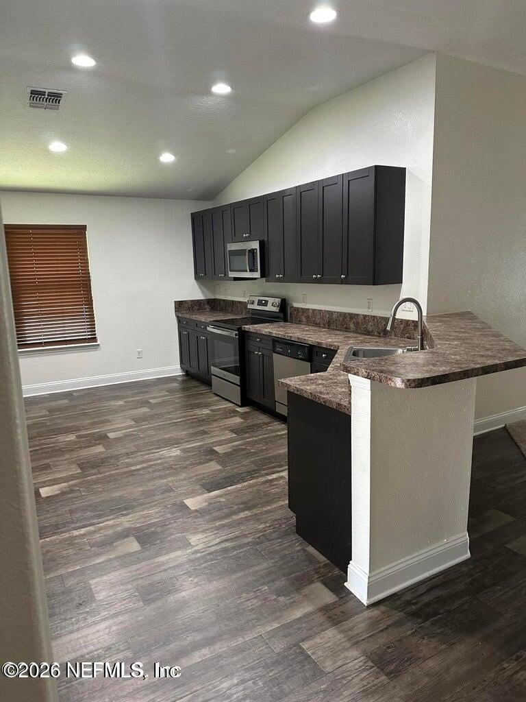 5816 Round Table Rd, Jacksonville, FL 32254