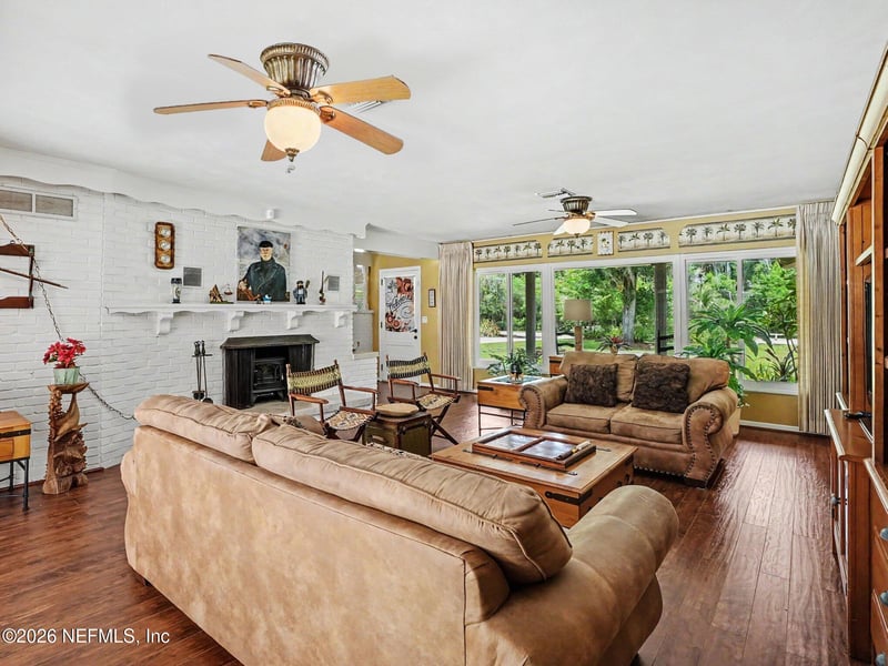 5201 Wayside Dr, Sanford, FL 32771