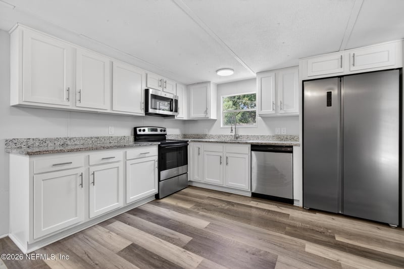 4780 Mara Dr, Jacksonville, FL 32258