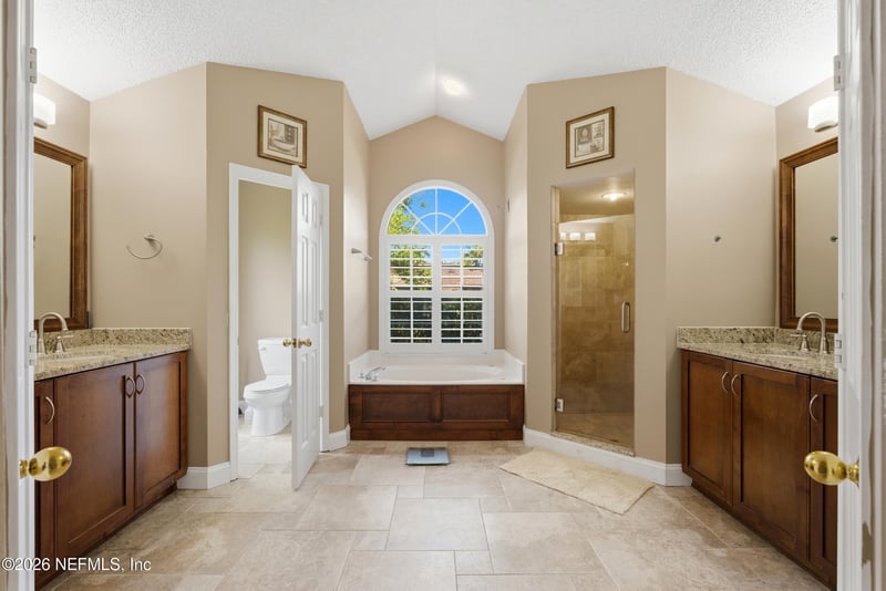 747 Marshview Dr, Jacksonville Beach, FL 32250