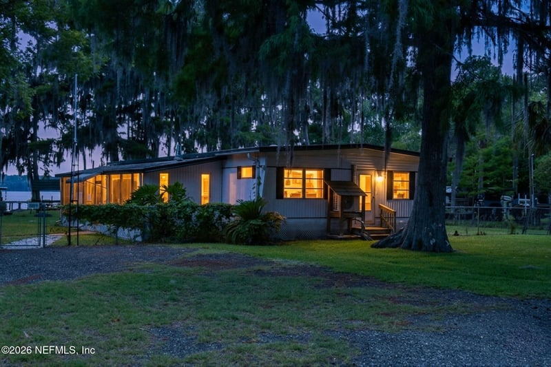 198 Palm Dr, Georgetown, FL 32139