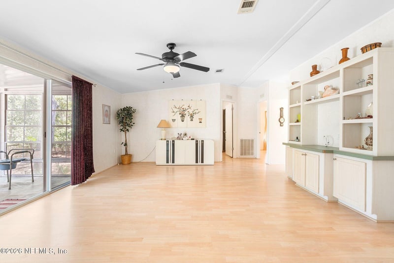 100 Mcgrady Lake Rd, Crescent City, FL 32112