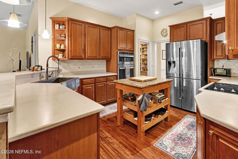 5950 Shores Rd, Orange Park, FL 32003