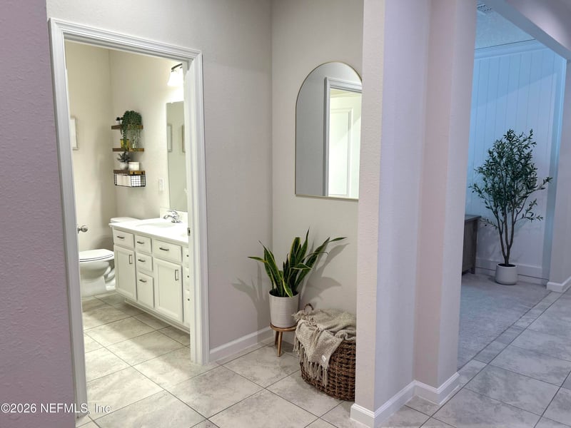 1460 Tan Tara, Jacksonville, FL 32221