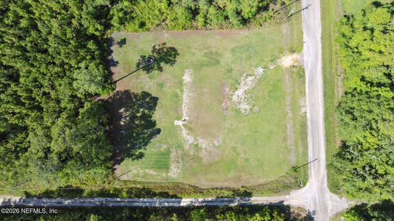 140 Shaggy Ln, Palatka, FL 32177