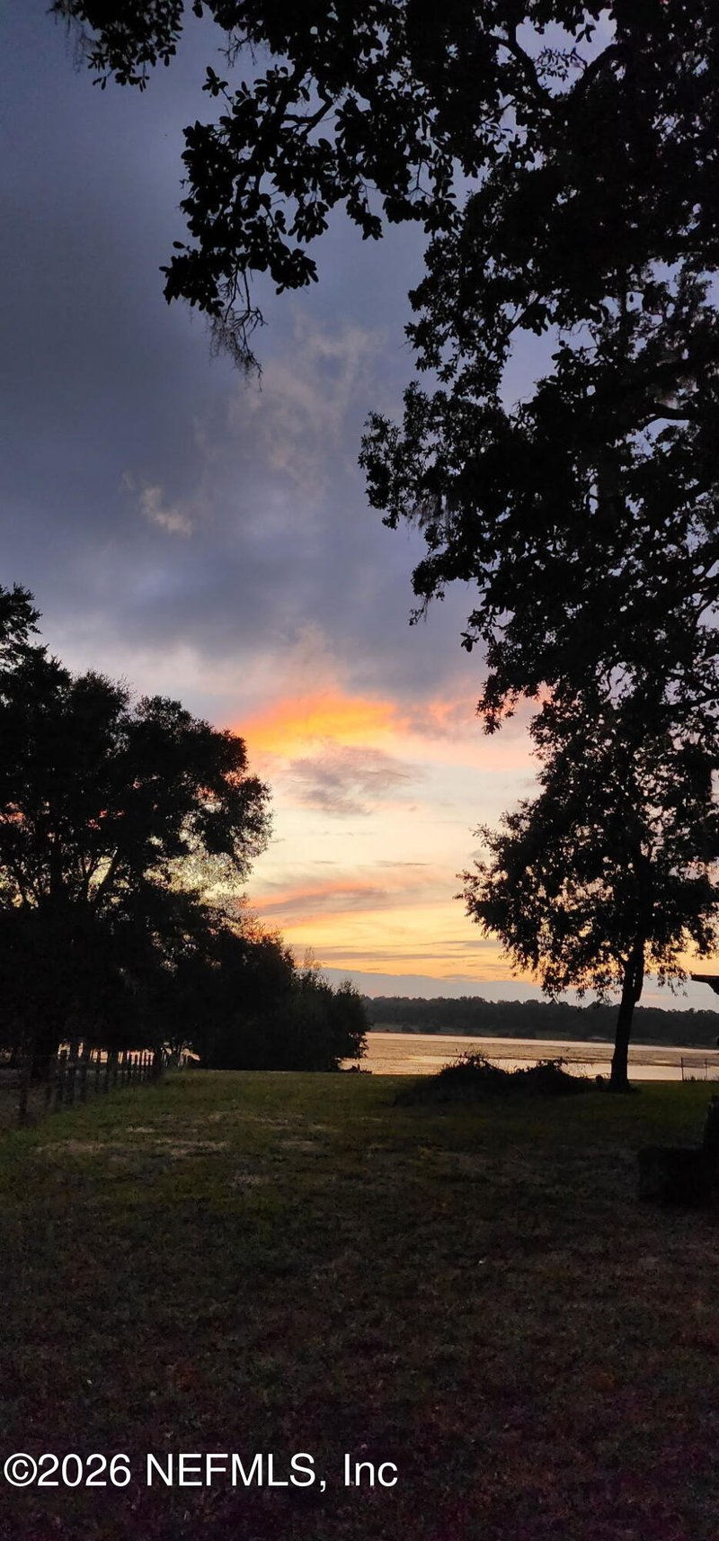 8042 County Line Rd, Melrose, FL 32666