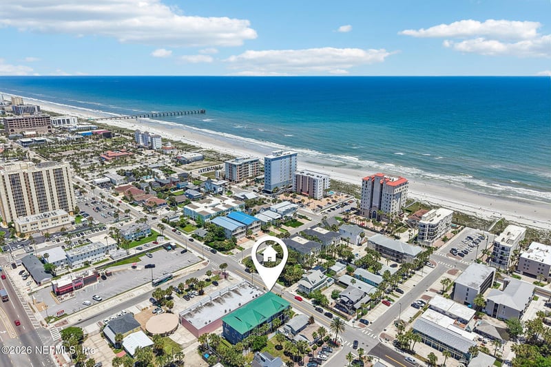 310 2nd St #4, Jacksonville Beach, FL 32250