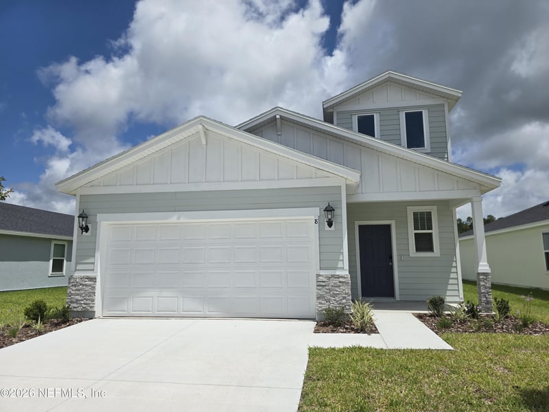 8 Dilly Ct, Palm Coast, FL 32164