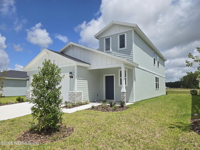 8 Dilly Ct, Palm Coast, FL 32164