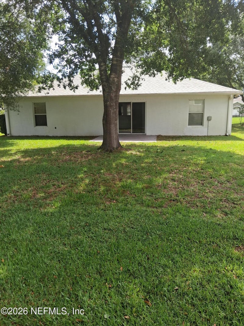 14 Fernmill Ln, Palm Coast, FL 32137