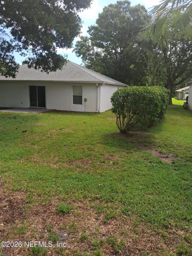 14 Fernmill Ln, Palm Coast, FL 32137