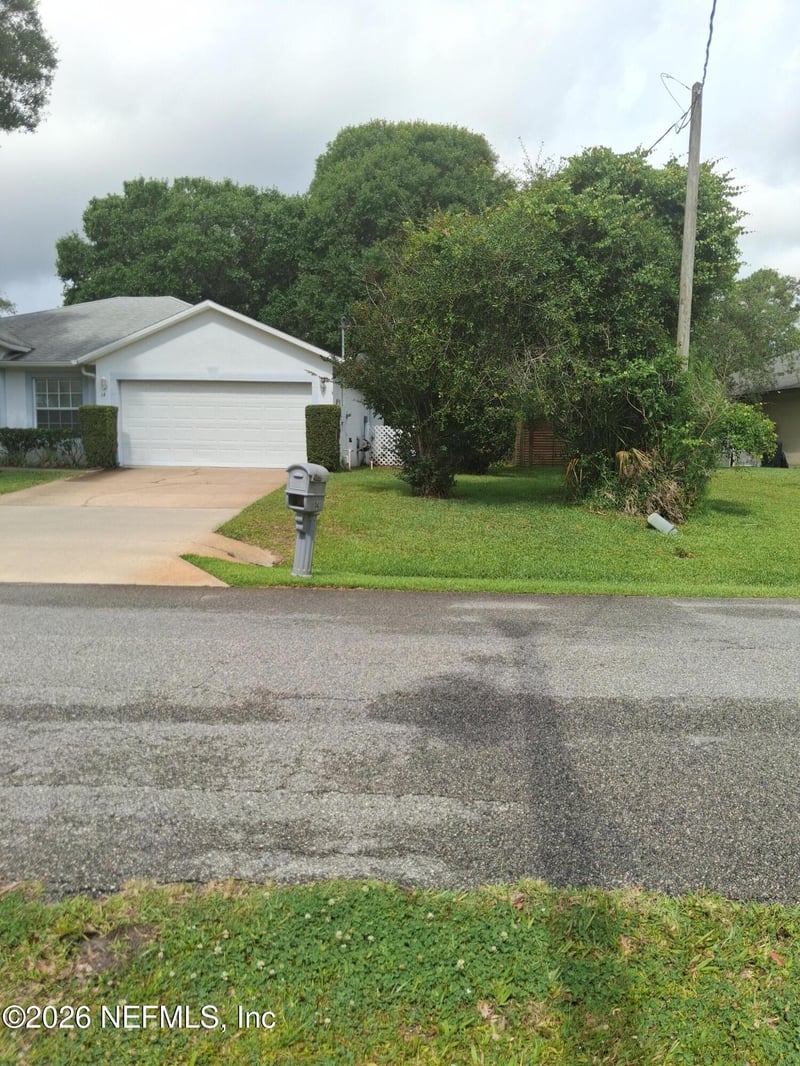 14 Fernmill Ln, Palm Coast, FL 32137