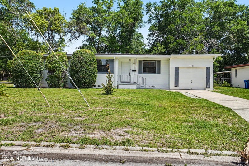 7417 Mayapple Rd, Jacksonville, FL 32211