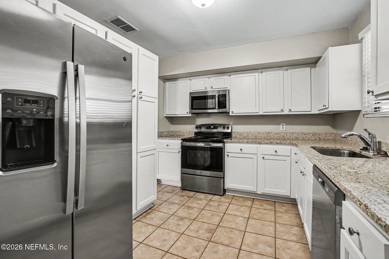 7417 Mayapple Rd, Jacksonville, FL 32211