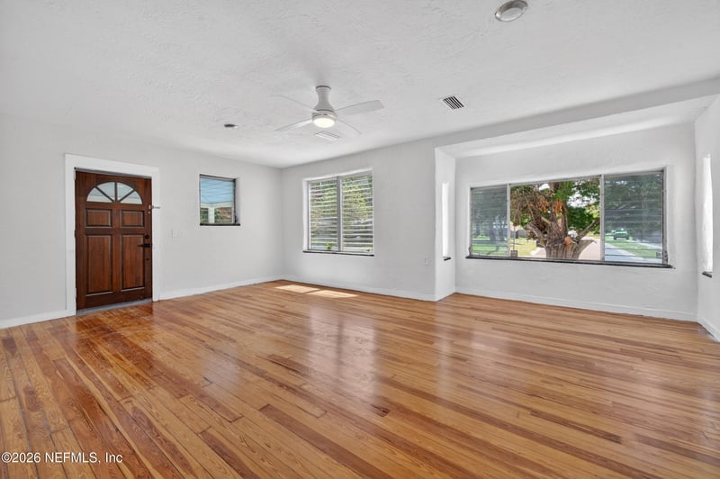 2109 Anastasia Dr, South Daytona, FL 32119