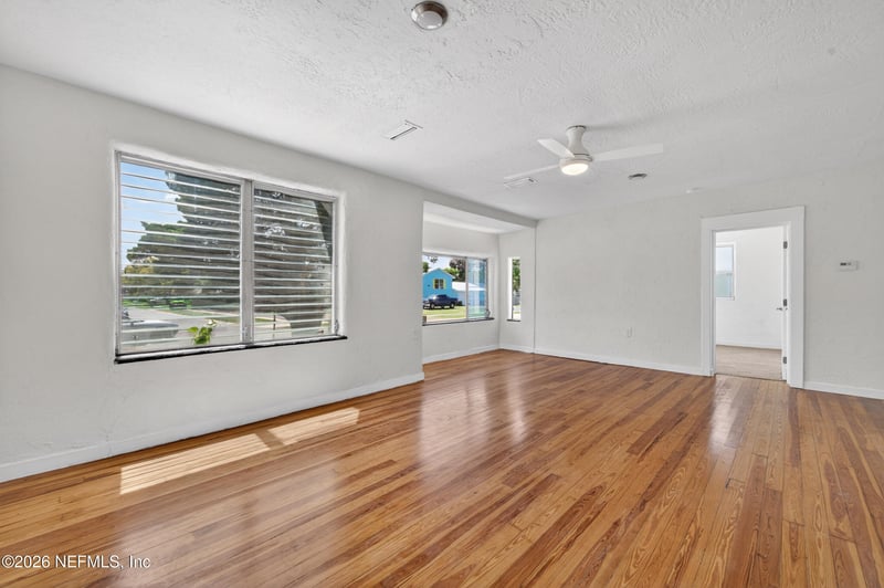 2109 Anastasia Dr, South Daytona, FL 32119