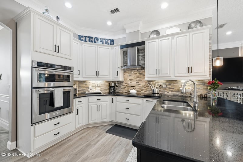 11443 Chase Meadows Dr, Jacksonville, FL 32256