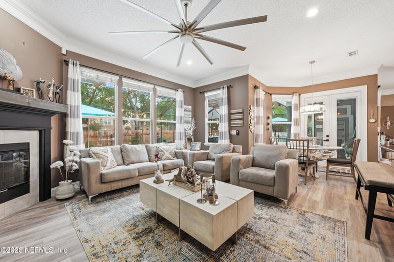 11443 Chase Meadows Dr, Jacksonville, FL 32256
