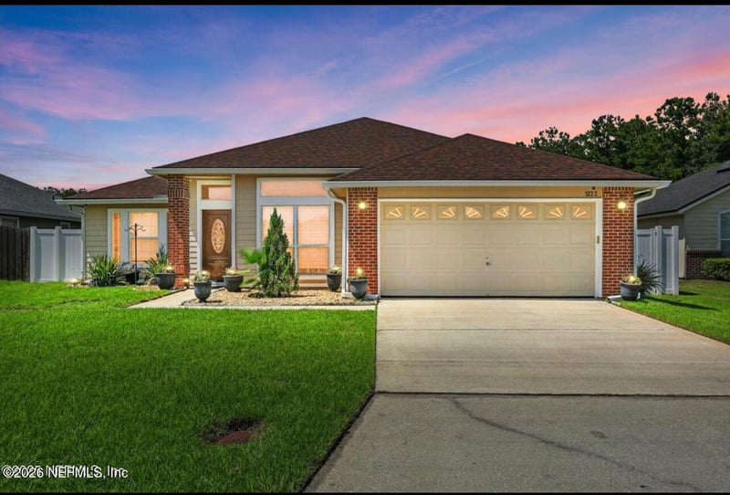 3222 Buttonwood Dr, Middleburg, FL 32068