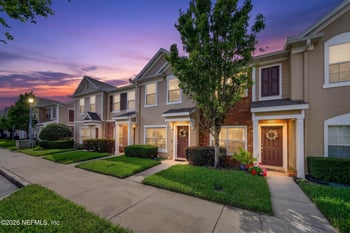 8097 Summergate Ct, Jacksonville, FL 32256