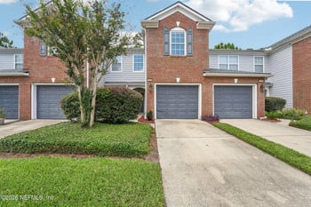 13349 Stone Pond Dr, Jacksonville, FL 32224