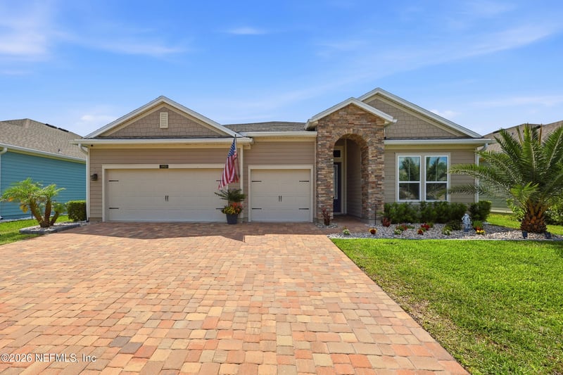 392 Brybar Dr, St Augustine, FL 32095