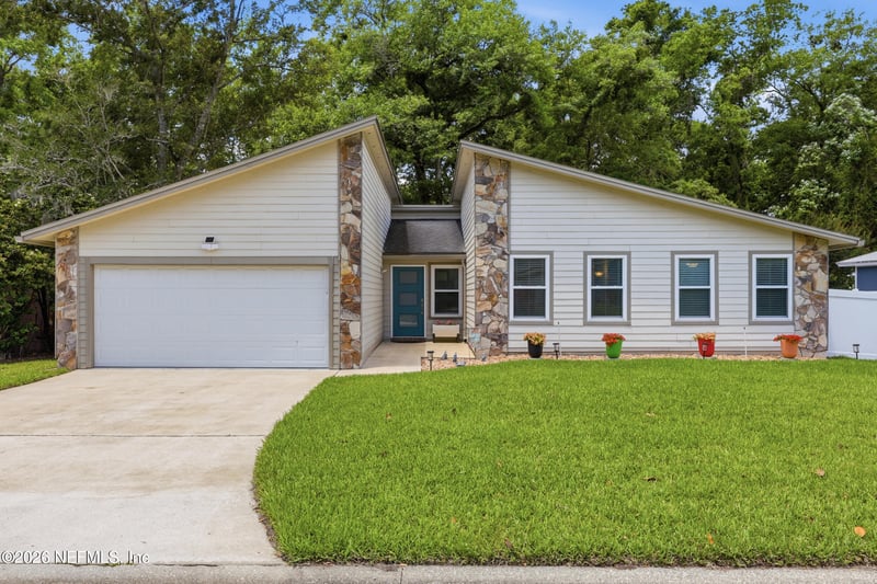 12660 Gathering Oaks Dr, Jacksonville, FL 32258