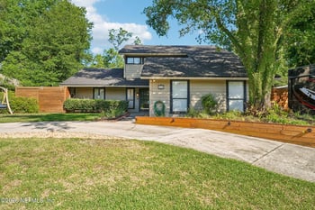 514 Los Palmas Dr, Fleming Island, FL 32003