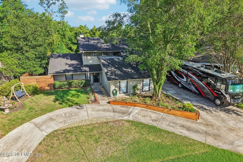 514 Los Palmas Dr, Fleming Island, FL 32003
