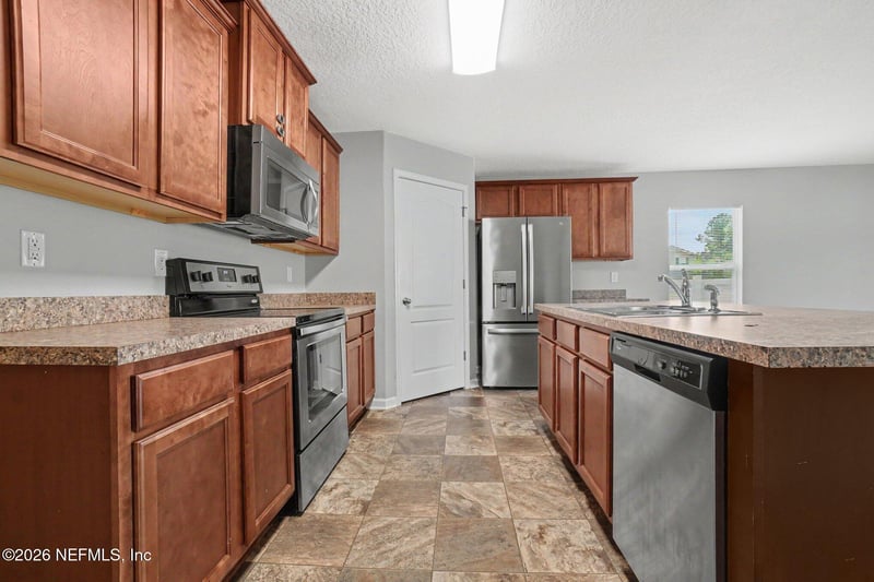 1866 Cherry Creek Way, Middleburg, FL 32068