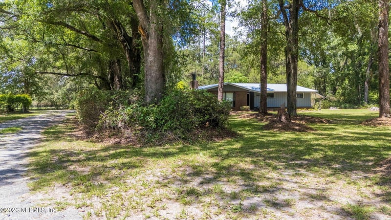 13733 John Williams Rd, Sanderson, FL 32087