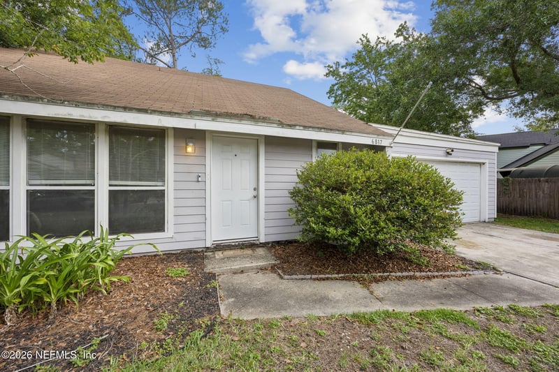 6817 Coralberry Ln, Jacksonville, FL 32244