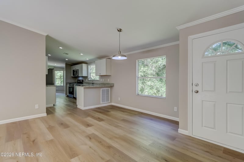 267 Aster Ave, Middleburg, FL 32068