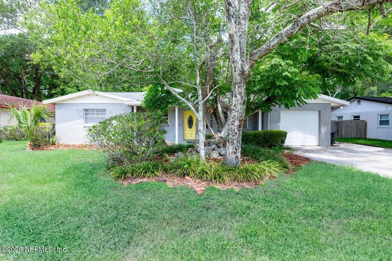 4541 Praver Dr, Jacksonville, FL 32217