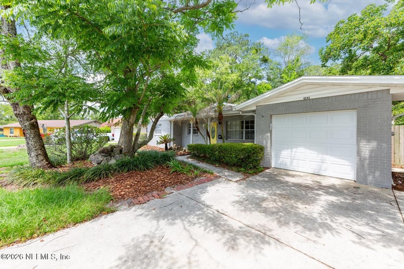 4541 Praver Dr, Jacksonville, FL 32217