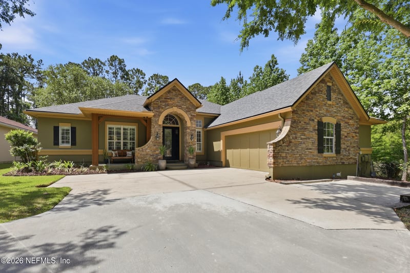 275 Flores Way, St Johns, FL 32259