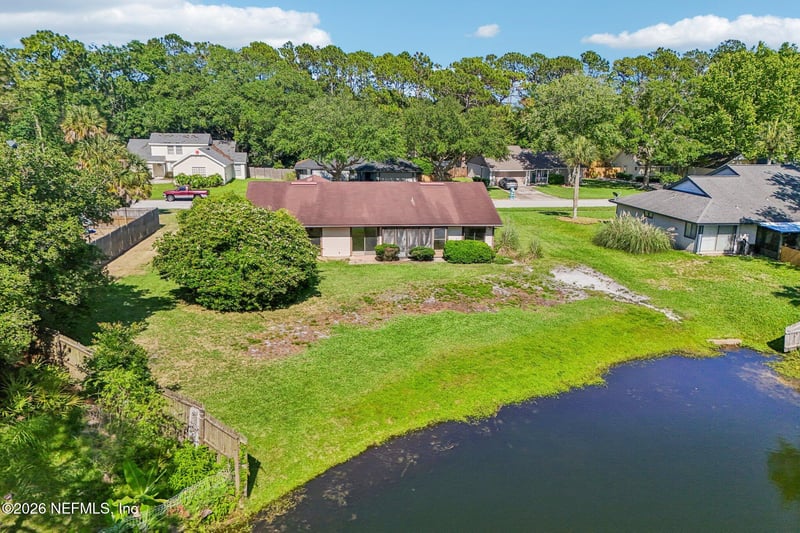 2020 Indian Springs Dr, Jacksonville, FL 32246