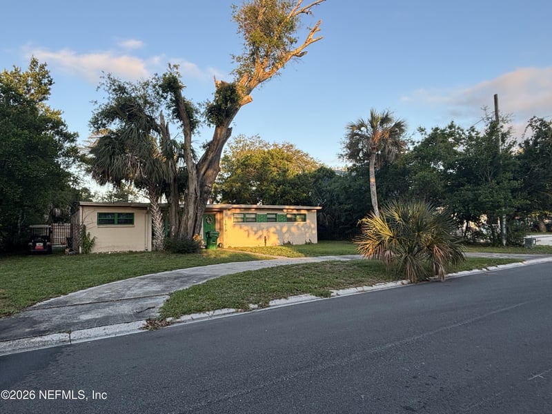1619 Sunset Dr, Jacksonville Beach, FL 32250