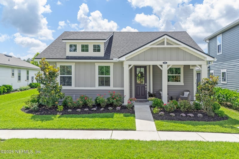 216 Footbridge Rd, St Johns, FL 32259