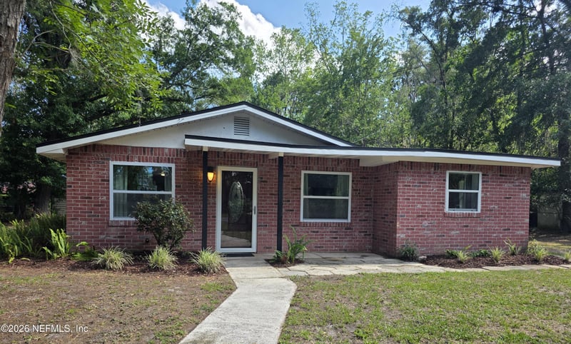 7634 Bentwillow Dr, Jacksonville, FL 32244