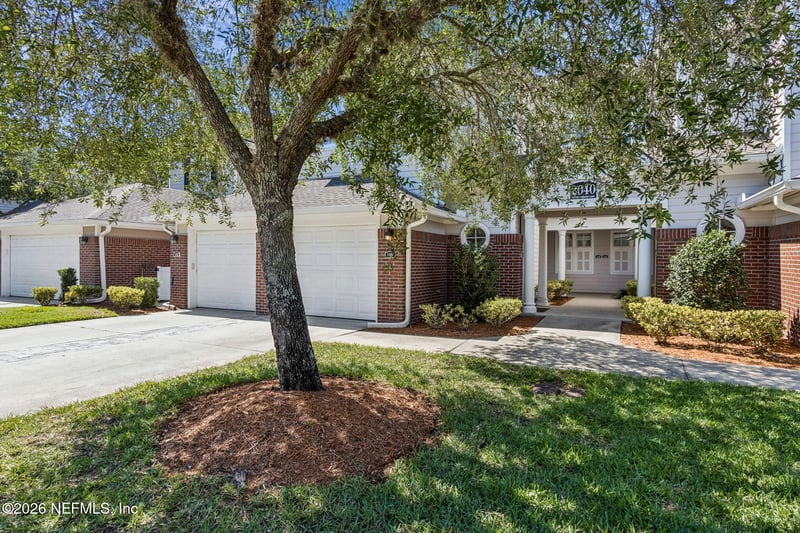 2040 Secret Garden Ln #105, Fleming Island, FL 32003