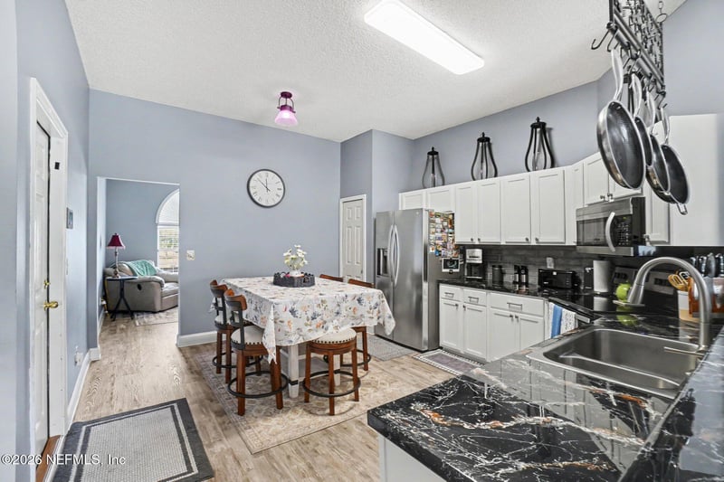 3780 Woodbriar Dr, Orange Park, FL 32073