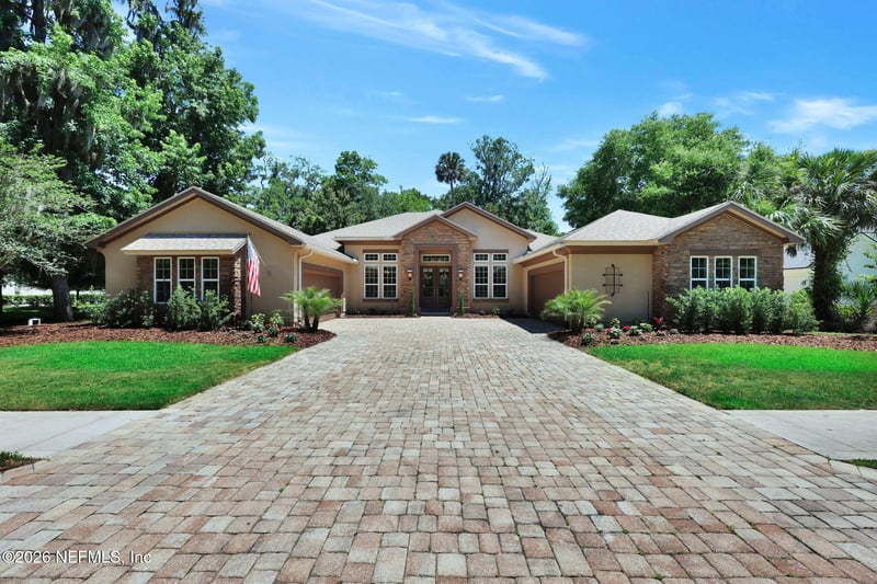 341 Vale Dr, St Augustine, FL 32095