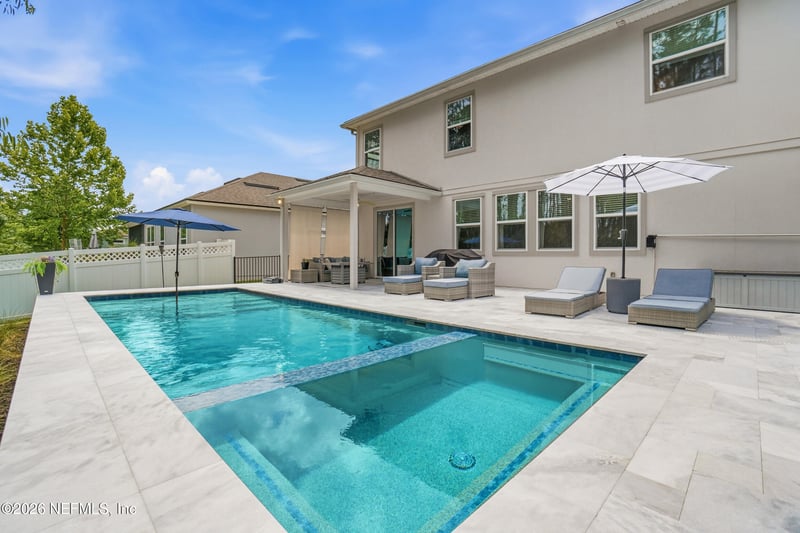 509 Glasgow Dr, St Johns, FL 32259