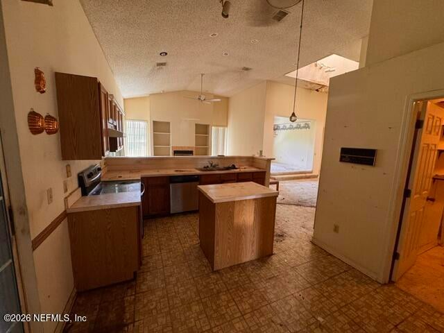 10251 Triple Crown Ave, Jacksonville, FL 32257