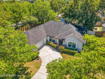 948 Chapeltown Cir, Jacksonville, FL 32225