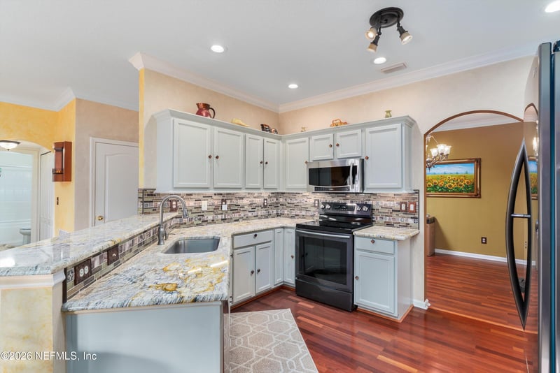 11442 Tori Ln, Jacksonville, FL 32218